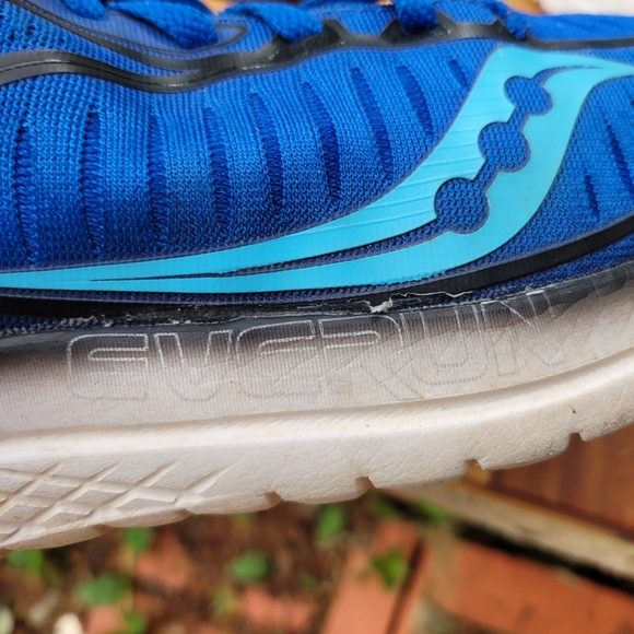 Saucony Kinvara running shoes in EUC. Men's sz 7, women's sz 8.5 - Picture 3 of 14